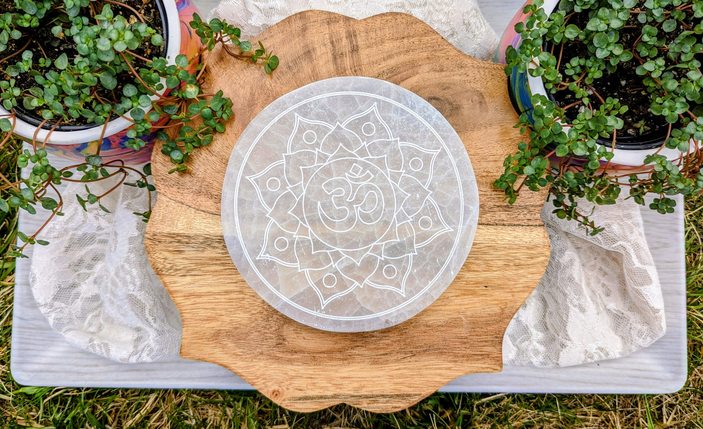 Mandala Engraved Charging Plate (5.5 Inch)